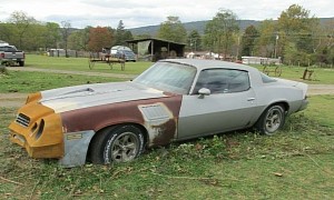 1979 Chevrolet Camaro Z28 Parked in a Field Defies Death, Seeks Revenge with a Restoration