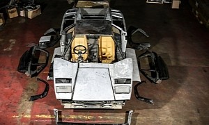 1982 Lamborghini Countach Left Disassembled for 13 Years Is Selling for $250,000