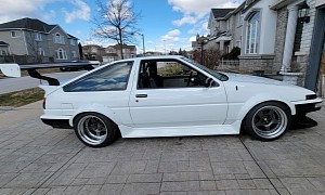 1984 Toyota Corolla AE86 Hides Honda Engine, Looks Like It's About to Take Off