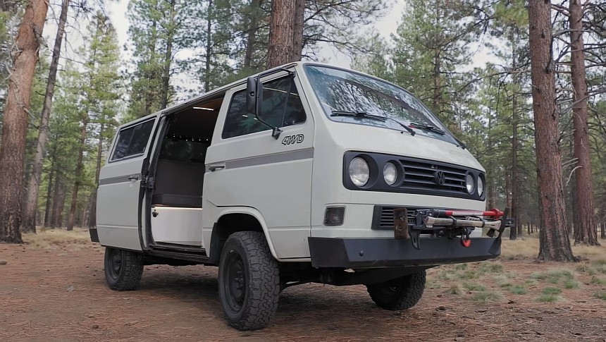 1986 VW Vanagon Syncro Is a No-Frills Camper With Impressive Off-Road Capabilities
