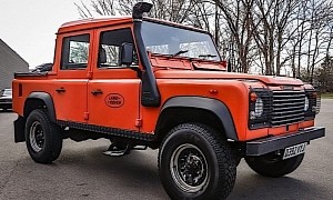 1987 Land Rover Defender Has a Swapped Nissan 3.2-Liter Engine