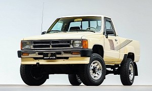 1987 Toyota Pickup Could Be Someone’s Sub-$10K Christmas Bargain