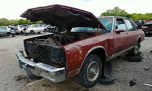 1988 Box Chevy Caprice Quietly Agonizes in the Slaughteryard, V8 Surprise Still Inside