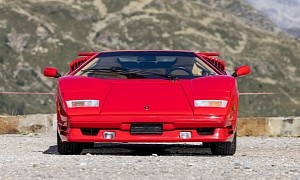 1989 Lamborghini Countach 25th Anniversary Shows Less Than 7,800 Miles From New