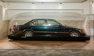 1998 BMW E38 740i Kept in a Literal Bubble Is Brand New, for Sale