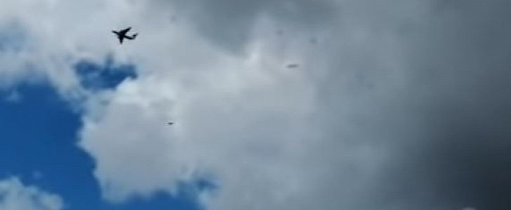 BMD-2 armored vehicle drops out of the sky after parachute malfunction