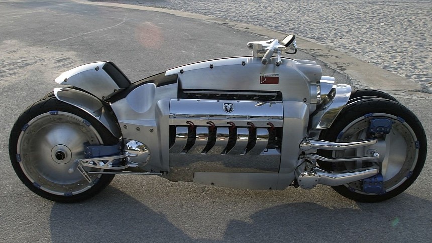 20 Years Ago Dodge Unveiled the Tomahawk The V10-Powered Bike Thats  Still Insane Today - autoevolution