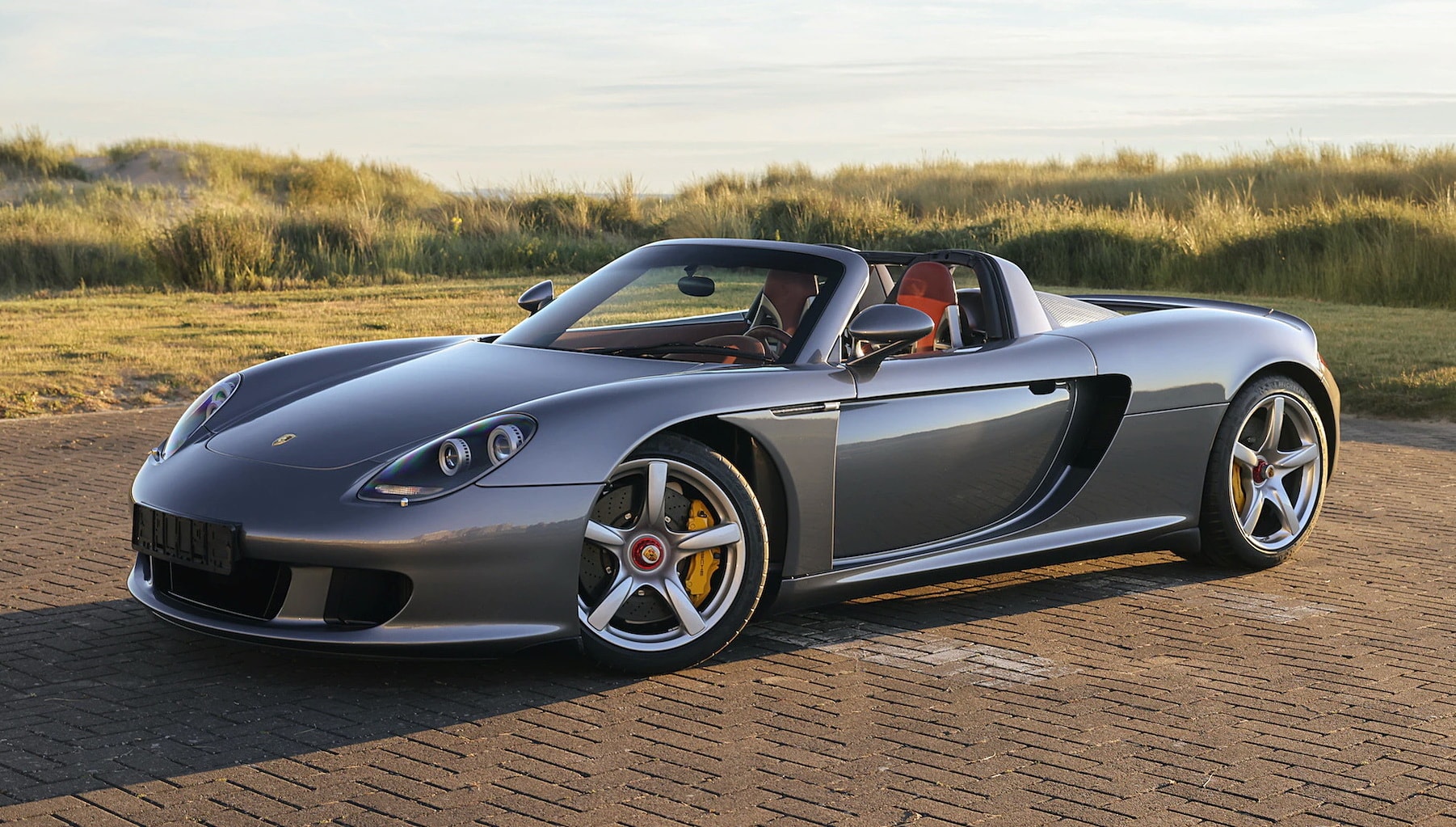2004 Porsche Carrera GT Once Owned by F1 Champ Jenson Button Sold for  $975,000 - autoevolution
