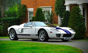 2005 Ford GT First Owned By Jenson Button Heads To Auction