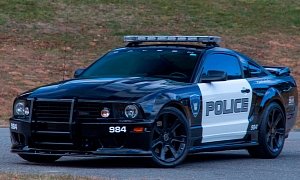 2007 Ford Mustang Saleen S281 in Police Livery Is 1 of 3 Ever Made