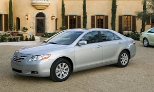 2007 Toyota Camry and RAV4 Investigated by NHTSA