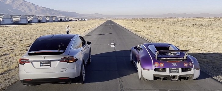 Bugatti Veyron vs Tesla Models SS3X drag race