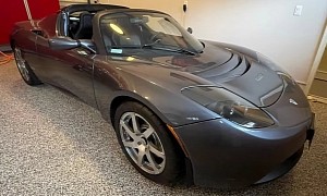 2008 Tesla Roadster Sells for More Than $250,000