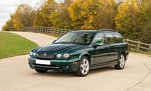 2009 Jaguar X-Type Estate Previously Owned by the Queen Is Up for Auction