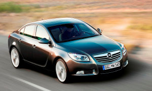 2009 Opel Insignia Kills Competition, Creates New Jobs