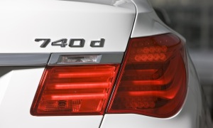 2010 BMW 7 Series 740d Official Details