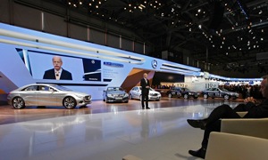 2010 Geneva Auto Show: E 300 BlueTEC HYBRID