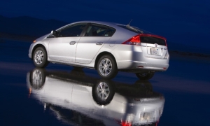 2010 Honda Insight Hybrid Available in the US for $19,800