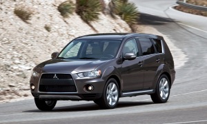 2010 Mitsubishi Outlander Pricing Revealed