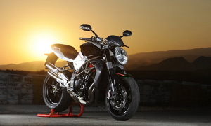2010 MV Agusta Brutale 990R and 1090RR Revealed