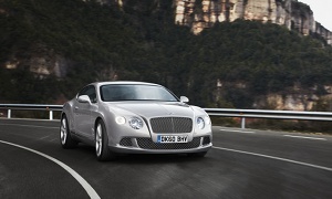 2010 Paris Auto Show: Bentley Continental GT <span>· Live Photos</span>