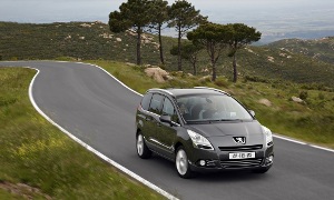 2010 Peugeot 5008 UK Pricing Announced
