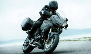 2010 Triumph Tiger SE Now Available in UK