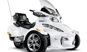 2011 CanAm Spyder Roadster Lineup Revealed