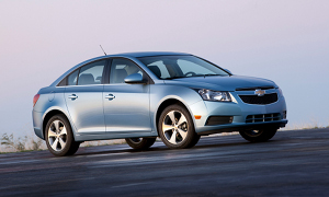 2011 Chevrolet Cruze Receives IIHS Top Safety Pick