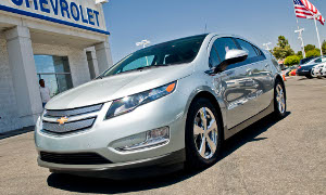 2011 Chevrolet Volt Priced at $41,000