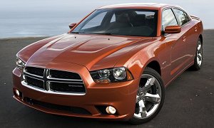 2011 Chrysler 300 and Dodge Charger Named IIHS Top Safety Picks