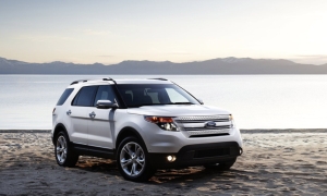 2011 Ford Explorer Gets Goodyear Tires
