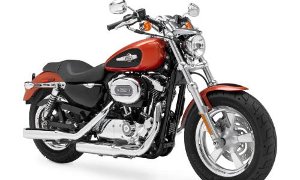 2011 Harley-Davidson 1200 Custom Presented