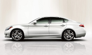 2011 Infiniti M Launched, First Photos
