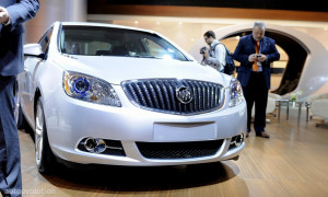 2011 NAIAS: Buick Verano <span>· Live Photos</span>