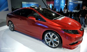 2011 NAIAS: Honda Civic Si Coupe Concept <span>· Live Photos</span>