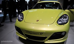 2011 NAIAS: Porsche Cayman R <span>· Live Photos</span>
