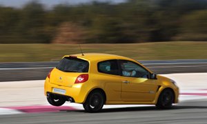 2011 Renaultsport Trackday Calendar Announced
