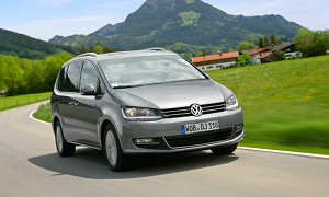 2011 VW Sharan, World's Most Fuel Efficient MPV [Pics Aplenty]