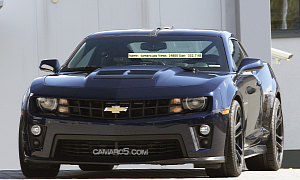 2012 Camaro ZL1 Spotted in Cyber Gray and Imperial Blue