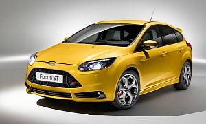 2012 Ford Focus ST Unveiled, Gets Wagon Version
