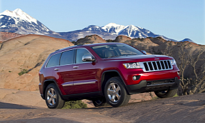2012 Jeep Grand Cherokee Cheaper by Over $3,000; Wrangler Gets Pentastar V6