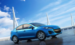 2012 Mazda3 Gets New Powertrain, Styling Updates