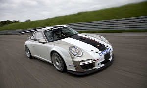 2012 Porsche 911 GT3 Cup Race Car Gets Extended Motorsport Applicability