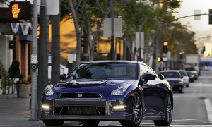 2012 US-Spec Nissan GT-R Makes North American Debut in L.A.