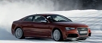 2013 Audi RS5 Facelift Snow Drifting