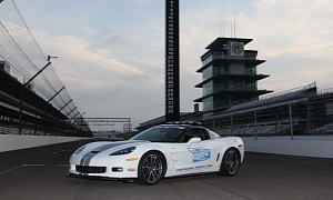 2013 Chevrolet Corvette ZR1 to Pace Indianapolis 500