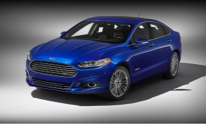 2013 Ford Fusion Hybrid Scores 500 Patents