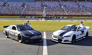 2013 Ford Fusion NASCAR Racer: Fresh Real Life Photos