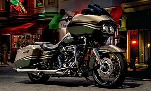 2013 Harley-Davidson CVO Road Glide, the Custom Cruiser Elite